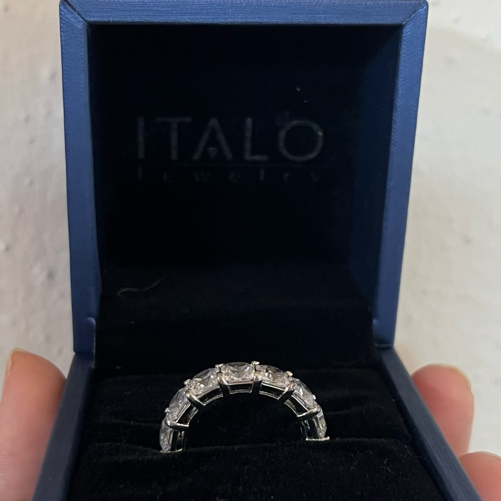 Ring